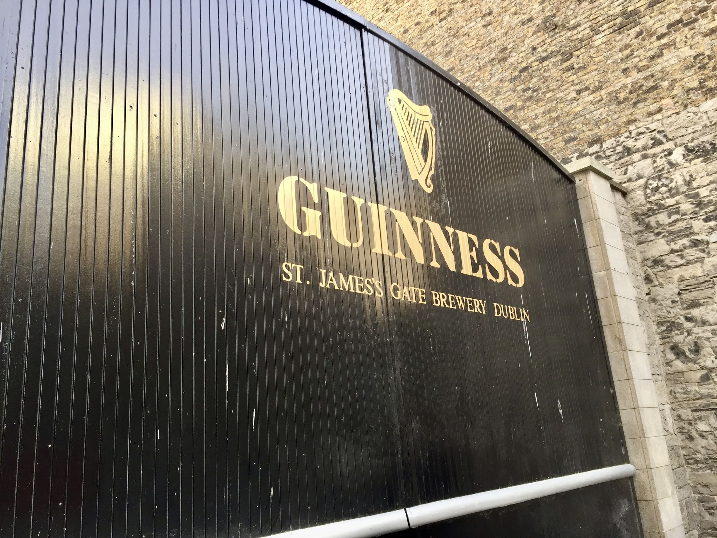 GUINNESS STORE HOUSE