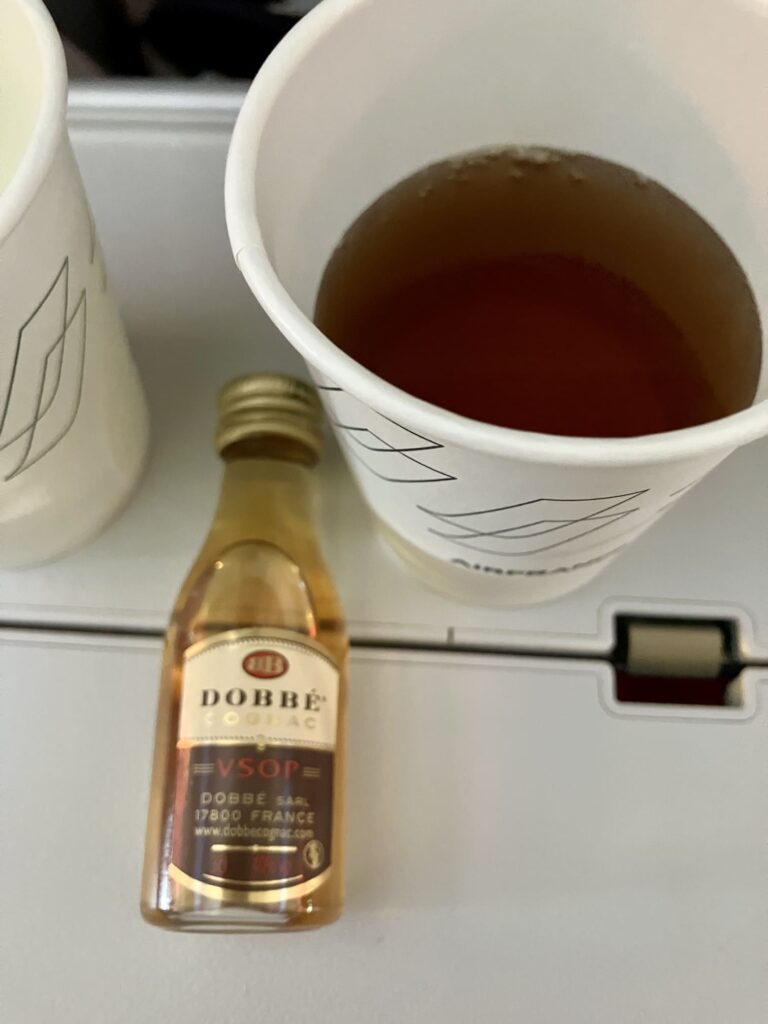 パリ　エールフランス　機内食