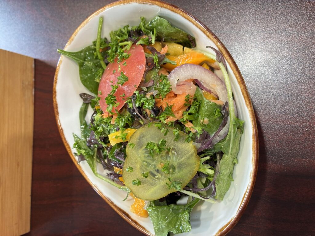 alpine centre cafe サラダ