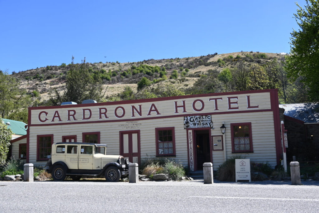 cardrona hotel 外観